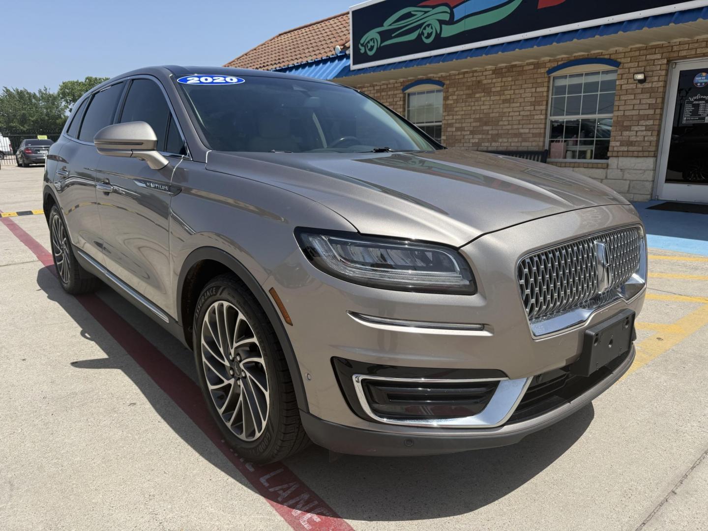 2020 Iced Mocha Metallic /Cappuccino, premium leather Coffee, premium leathe Lincoln Nautilus 72260 (2LMPJ6K96LB) with an 2.0L L4 DOHC 16V engine, 6-Speed Automatic transmission, located at 2401 E Main St., Grand Prairie, TX, 75050, (972) 262-4440, 32.748981, -96.969643- Photo#20