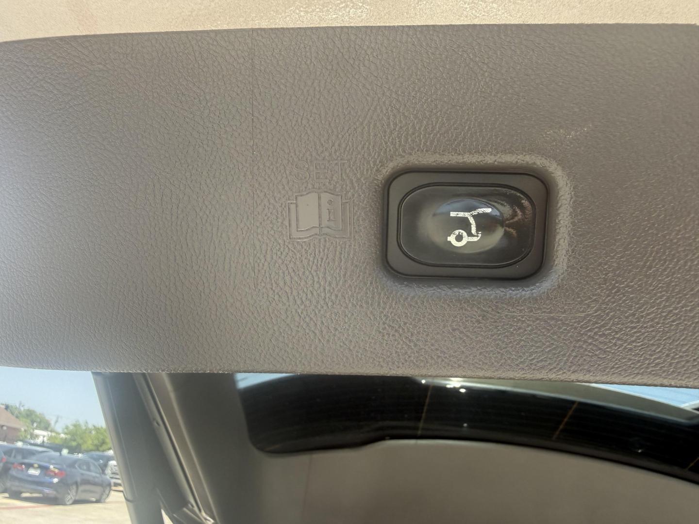 2020 Iced Mocha Metallic /Cappuccino, premium leather Coffee, premium leathe Lincoln Nautilus 72260 (2LMPJ6K96LB) with an 2.0L L4 DOHC 16V engine, 6-Speed Automatic transmission, located at 2401 E Main St., Grand Prairie, TX, 75050, (972) 262-4440, 32.748981, -96.969643- Photo#25