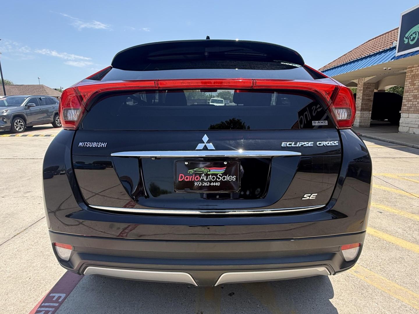 2018 Tarmac Black Metallic /Black, premium cloth Gray, premium cloth Mitsubishi Eclipse Cross 61264 (JA4AT5AA4JZ) with an 1.5L L4 DOHC 16V engine, Continuously Variable Transmission transmission, located at 2401 E Main St., Grand Prairie, TX, 75050, (972) 262-4440, 32.748981, -96.969643- Photo#19