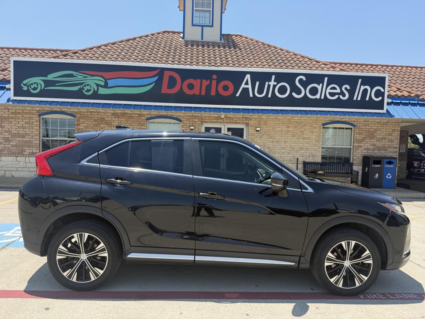 2018 Tarmac Black Metallic /Black, premium cloth Gray, premium cloth Mitsubishi Eclipse Cross 61264 (JA4AT5AA4JZ) with an 1.5L L4 DOHC 16V engine, Continuously Variable Transmission transmission, located at 2401 E Main St., Grand Prairie, TX, 75050, (972) 262-4440, 32.748981, -96.969643- Photo#25