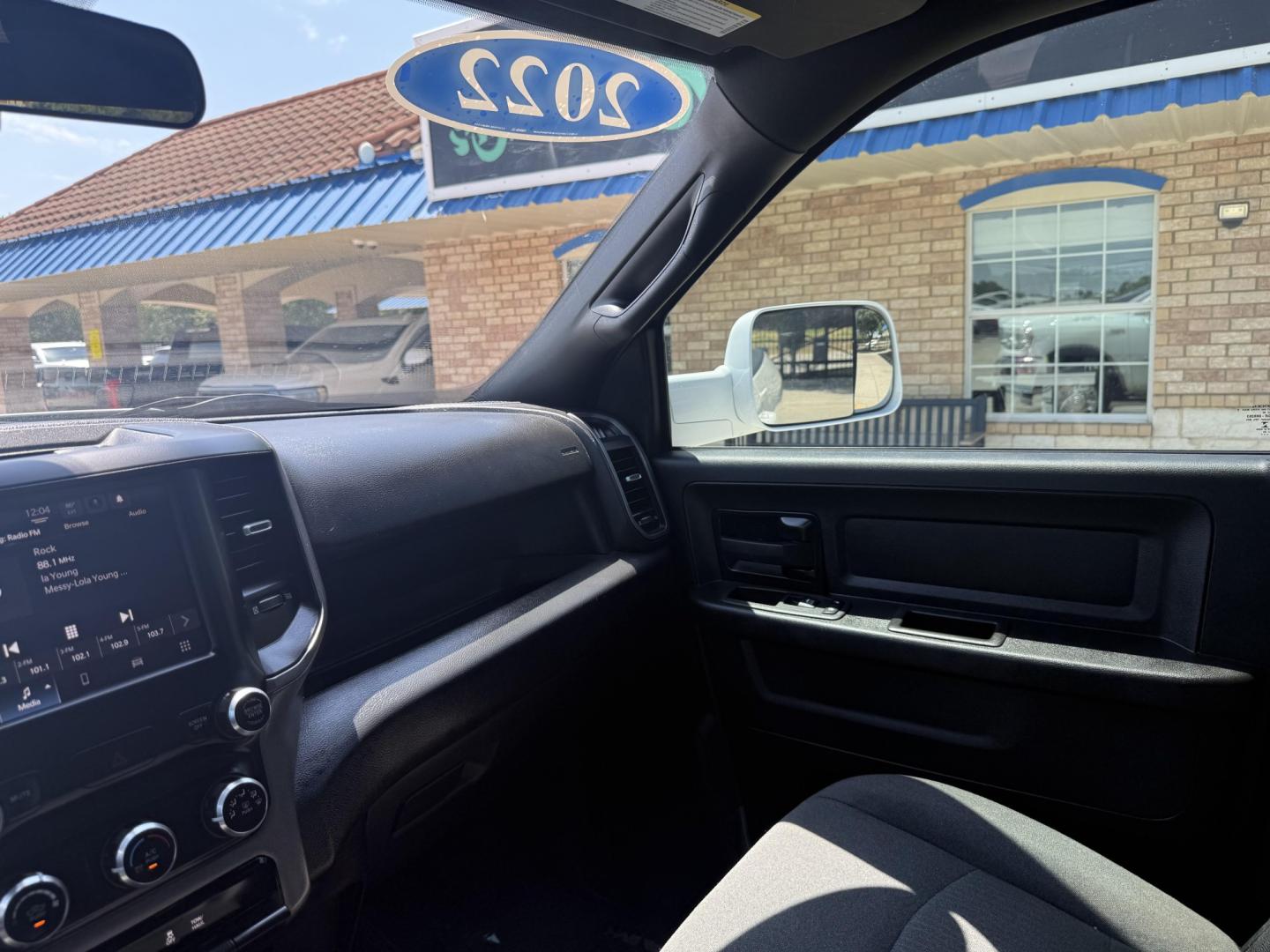 2022 Bright White Clear Coat /Black Black/Diesel Gray RAM 3500 77979 (3C63R3GJXNG) with an 6.4L V8 OHV 16V engine, 6-Speed Automatic transmission, located at 2401 E Main St., Grand Prairie, TX, 75050, (972) 262-4440, 32.748981, -96.969643- Photo#1