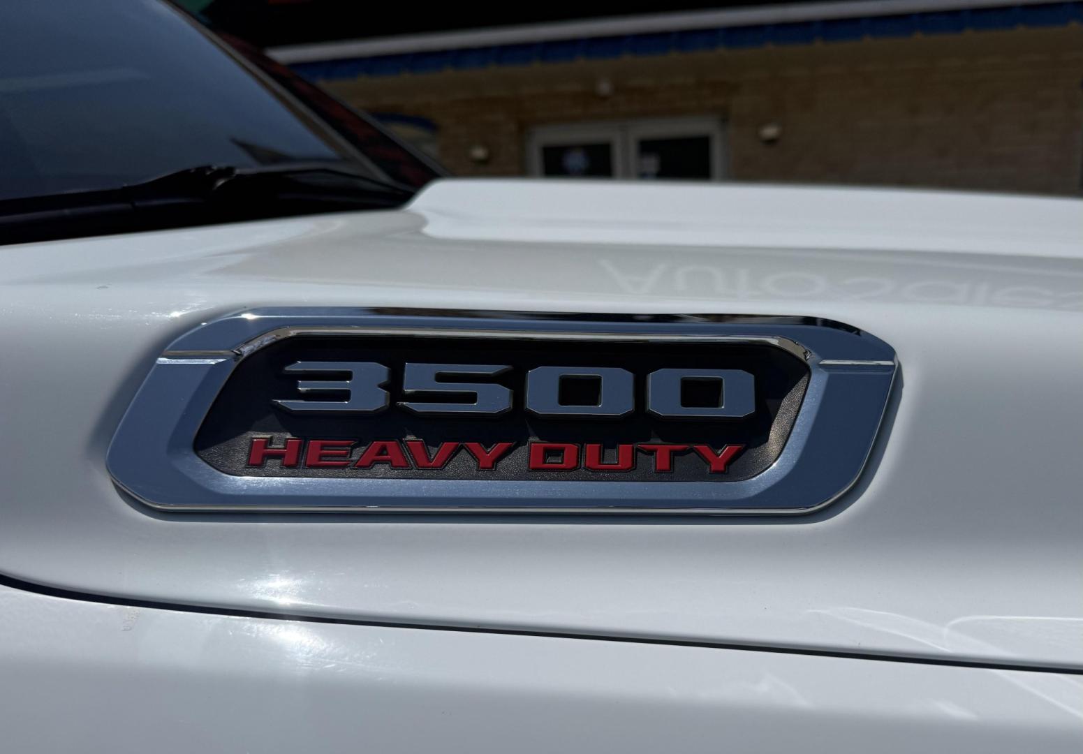 2022 Bright White Clear Coat /Black Black/Diesel Gray RAM 3500 77979 (3C63R3GJXNG) with an 6.4L V8 OHV 16V engine, 6-Speed Automatic transmission, located at 2401 E Main St., Grand Prairie, TX, 75050, (972) 262-4440, 32.748981, -96.969643- Photo#20