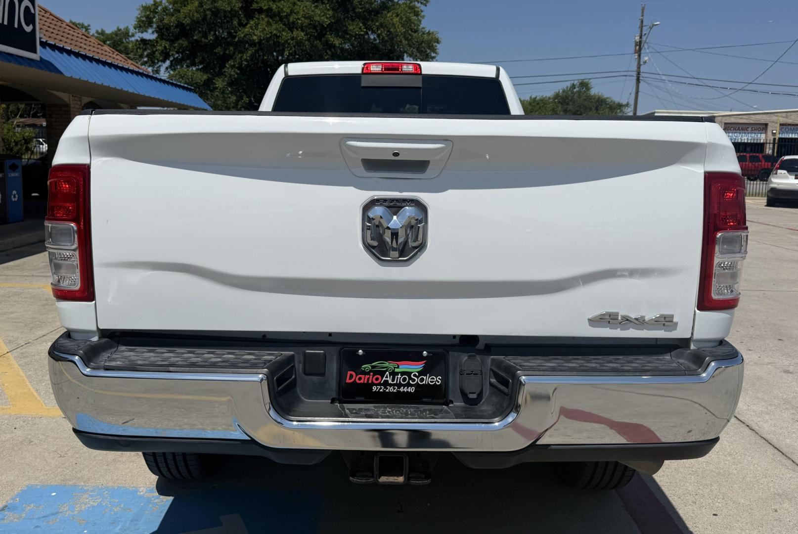 2022 Bright White Clear Coat /Black Black/Diesel Gray RAM 3500 77979 (3C63R3GJXNG) with an 6.4L V8 OHV 16V engine, 6-Speed Automatic transmission, located at 2401 E Main St., Grand Prairie, TX, 75050, (972) 262-4440, 32.748981, -96.969643- Photo#38