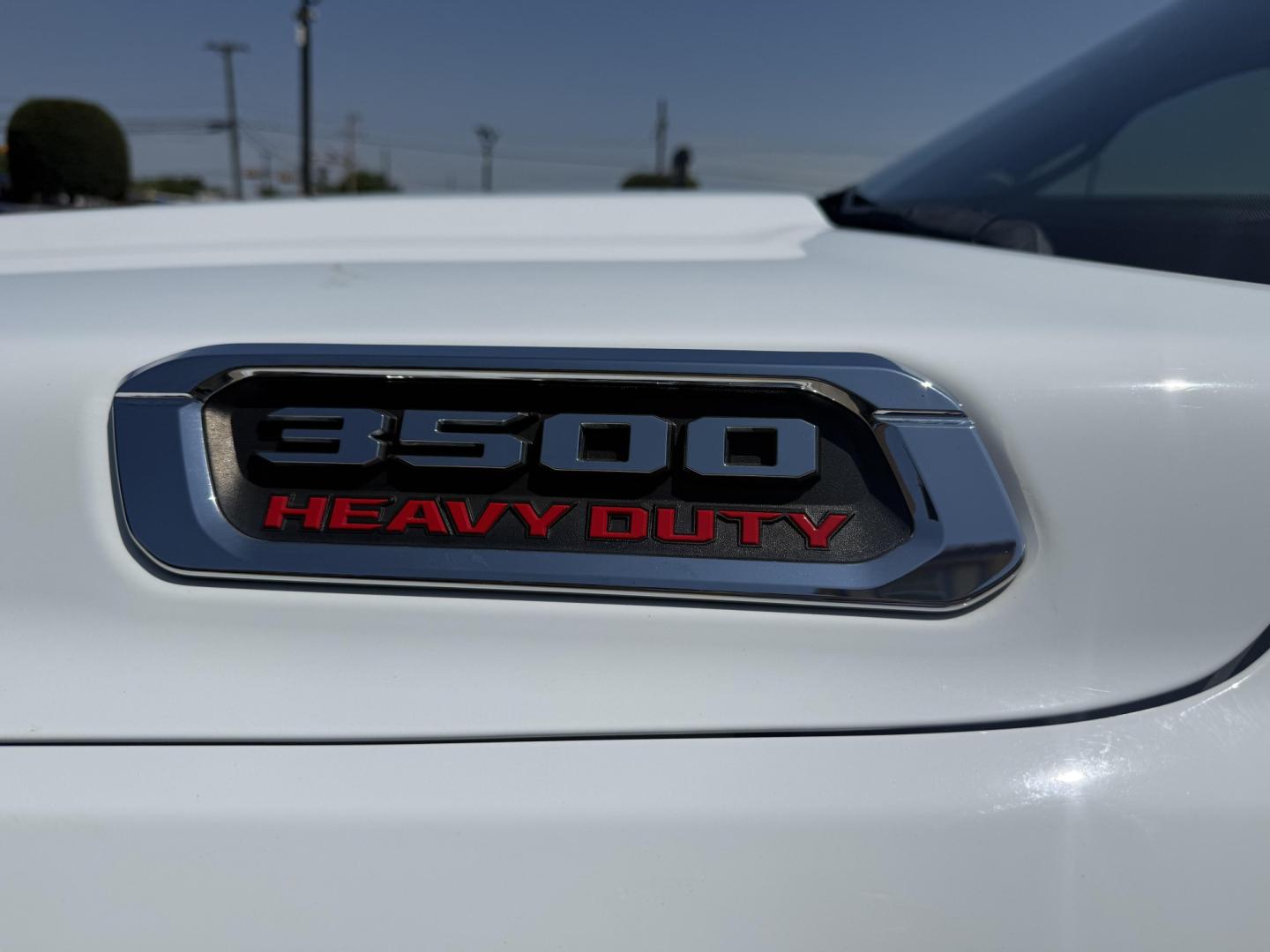 2022 Bright White Clear Coat /Black Black/Diesel Gray RAM 3500 77979 (3C63R3GJXNG) with an 6.4L V8 OHV 16V engine, 6-Speed Automatic transmission, located at 2401 E Main St., Grand Prairie, TX, 75050, (972) 262-4440, 32.748981, -96.969643- Photo#42