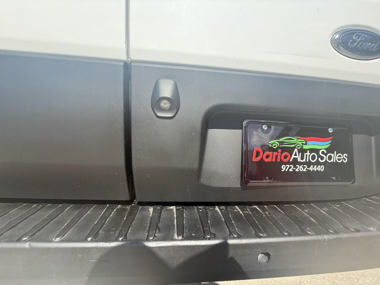 2015 Oxford White /Charcoal Pewter Pewter Ford Transit 49474 (1FDZK1CM6FK) with an 3.7L V6 DOHC 24V engine, 6-Speed Automatic transmission, located at 2401 E Main St., Grand Prairie, TX, 75050, (972) 262-4440, 32.748981, -96.969643- Photo#8