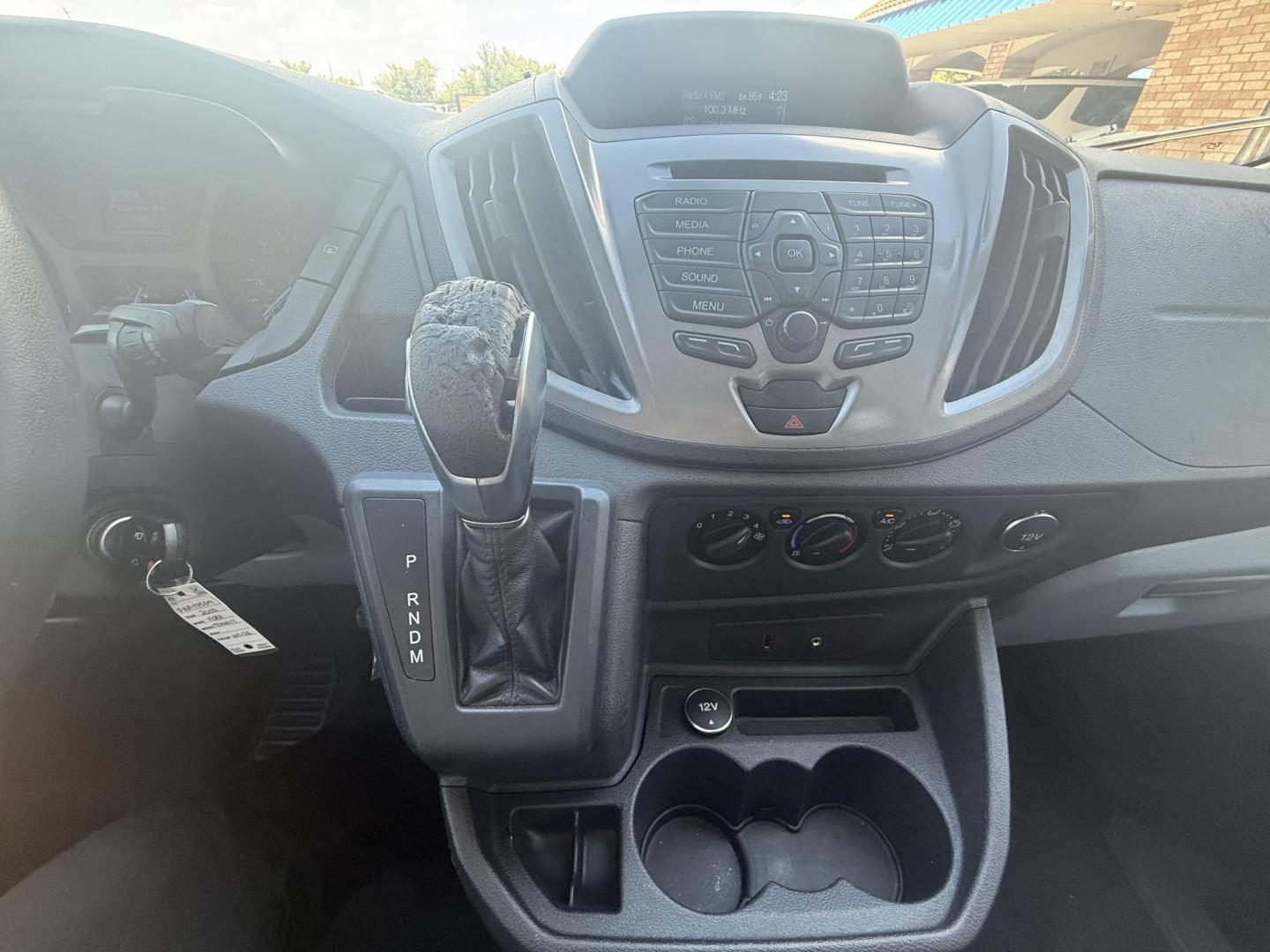 2015 Oxford White /Charcoal Pewter Pewter Ford Transit 49474 (1FDZK1CM6FK) with an 3.7L V6 DOHC 24V engine, 6-Speed Automatic transmission, located at 2401 E Main St., Grand Prairie, TX, 75050, (972) 262-4440, 32.748981, -96.969643- Photo#21