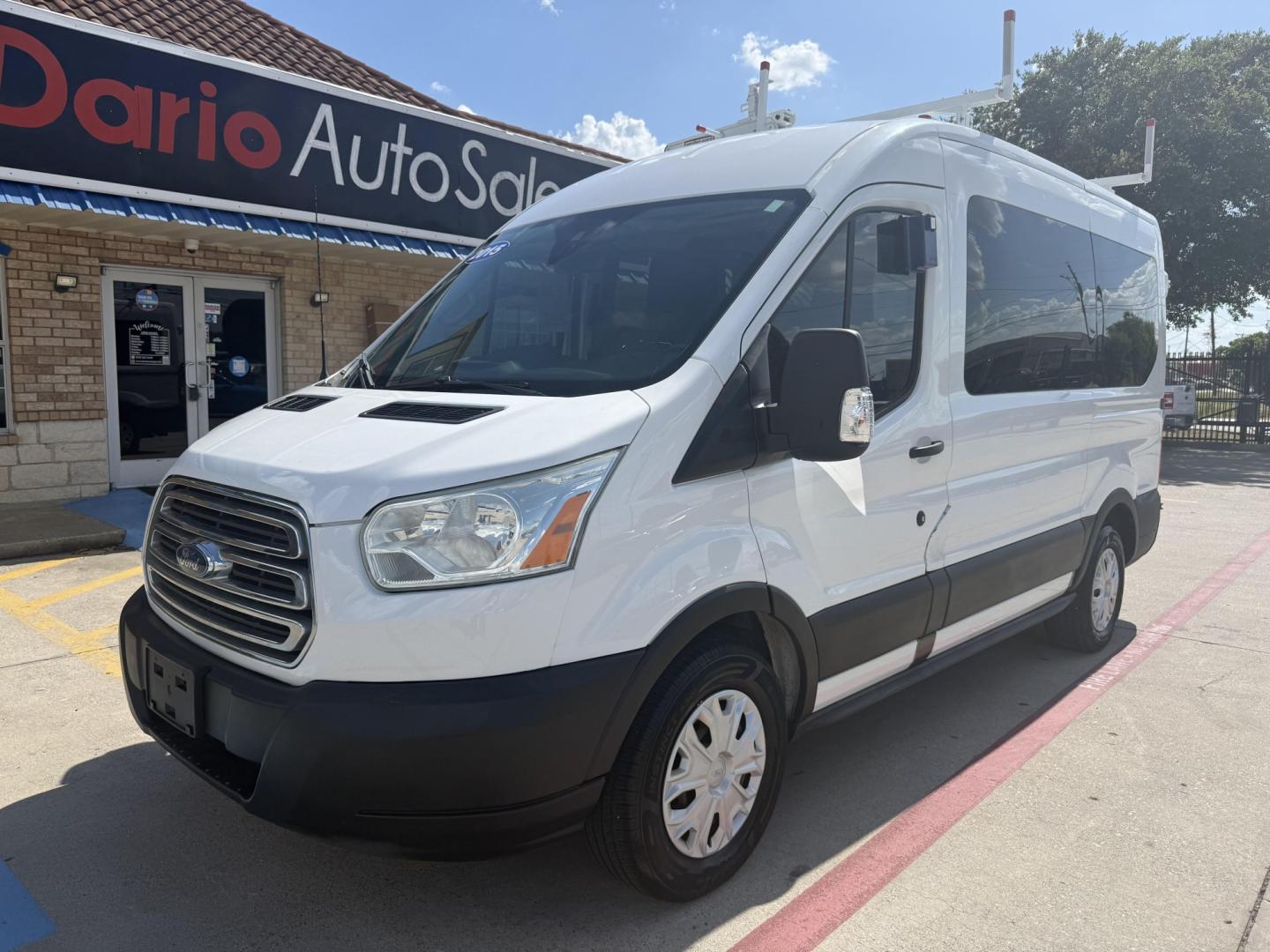 2015 Oxford White /Charcoal Pewter Pewter Ford Transit 49474 (1FDZK1CM6FK) with an 3.7L V6 DOHC 24V engine, 6-Speed Automatic transmission, located at 2401 E Main St., Grand Prairie, TX, 75050, (972) 262-4440, 32.748981, -96.969643- Photo#27