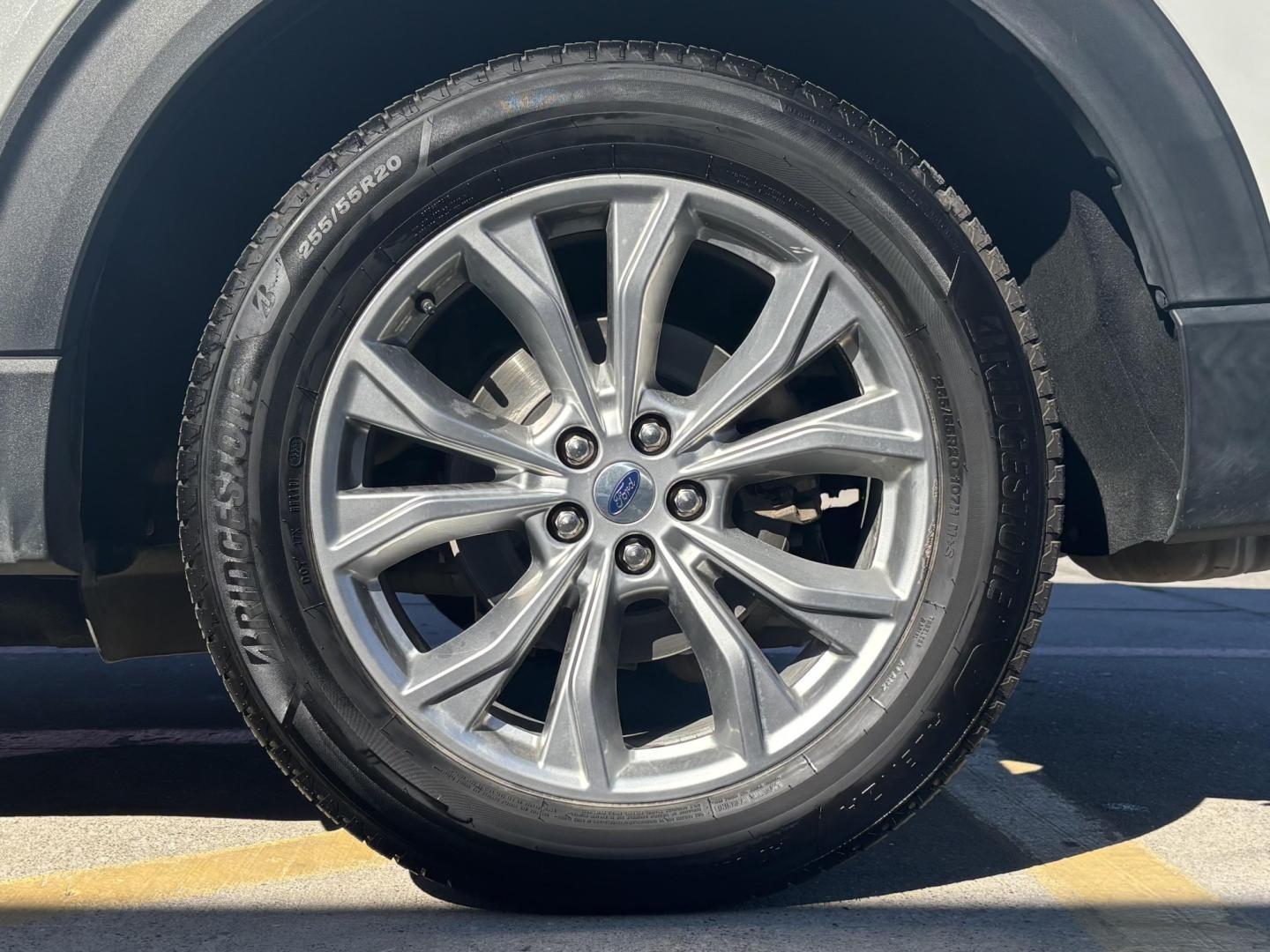 2020 White Ford Explorer (1FMSK8DH3LG) with an EcoBoost 2.3L I-4 gasoline direct injection engine, located at 2401 E Main St., Grand Prairie, TX, 75050, (972) 262-4440, 32.748981, -96.969643- Photo#11