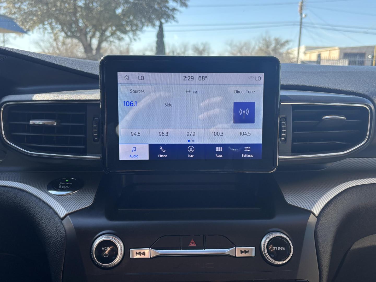 2020 White Ford Explorer (1FMSK8DH3LG) with an EcoBoost 2.3L I-4 gasoline direct injection engine, located at 2401 E Main St., Grand Prairie, TX, 75050, (972) 262-4440, 32.748981, -96.969643- Photo#14