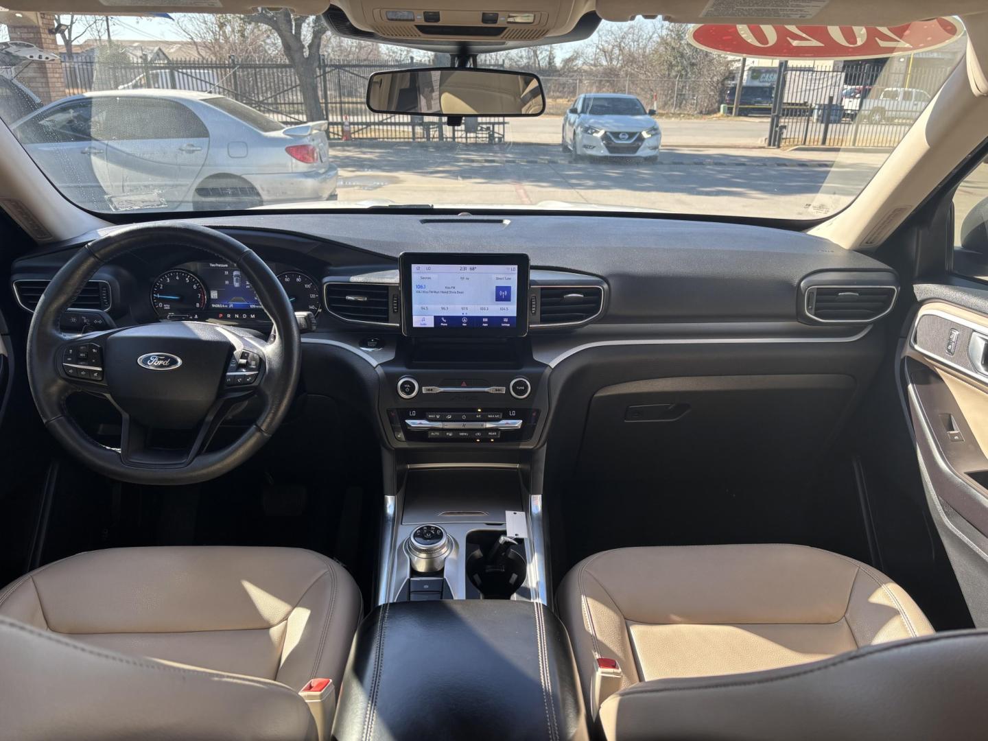 2020 White Ford Explorer (1FMSK8DH3LG) with an EcoBoost 2.3L I-4 gasoline direct injection engine, located at 2401 E Main St., Grand Prairie, TX, 75050, (972) 262-4440, 32.748981, -96.969643- Photo#15